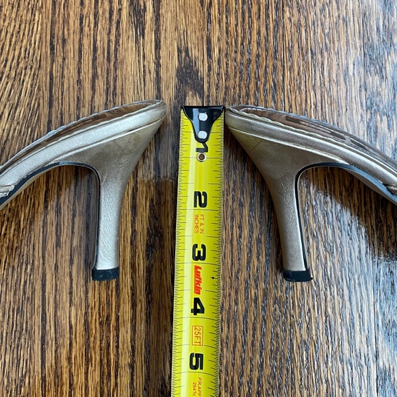 Del Garda Heel Sandals - Sz 6.5 - Picture 10 of 16